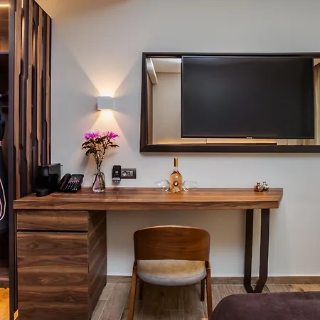 Imperial Urban Smart Salonic