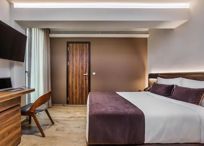 Imperial Urban Smart Hotel 4*