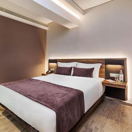 Imperial Urban Smart Hotel 4*