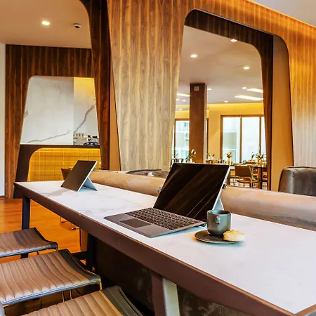 Imperial Urban Smart Hotel 4*